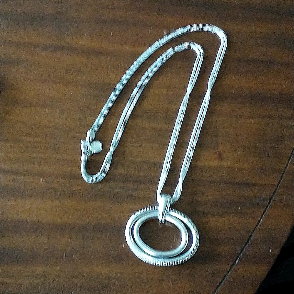 Silver-Toned Oval Pendant Necklace